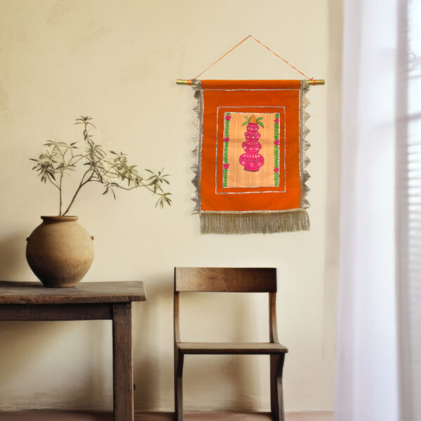Stacked Kalash Painting – Handmade Velvet Wall Art with Bundeli Cultural Motif