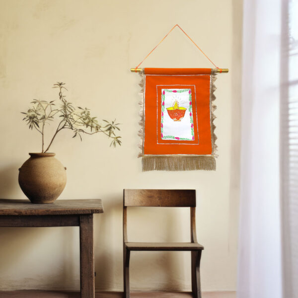 Handmade Velvet Diya Painting – Traditional Bundeli Chiteri Art for Festive Decor